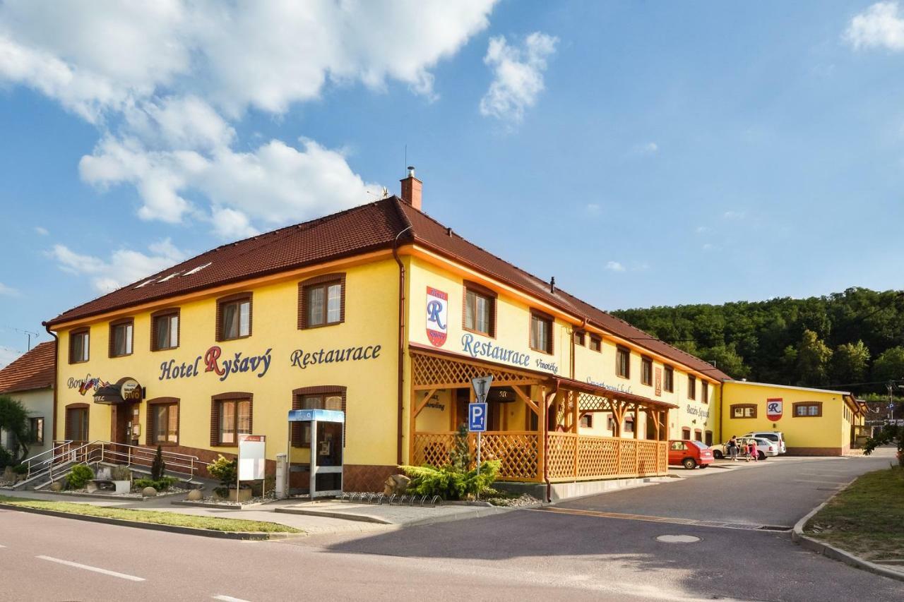 Hotel Rysavy Vemyslice Экстерьер фото