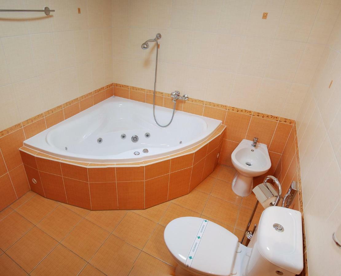 Hotel Rysavy Vemyslice Экстерьер фото